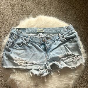 Abercrombie shorts size 4